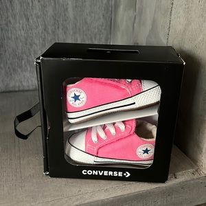 Converse Chuck Taylor All Star Cribster Mid Pink/ White Toddler Size 2